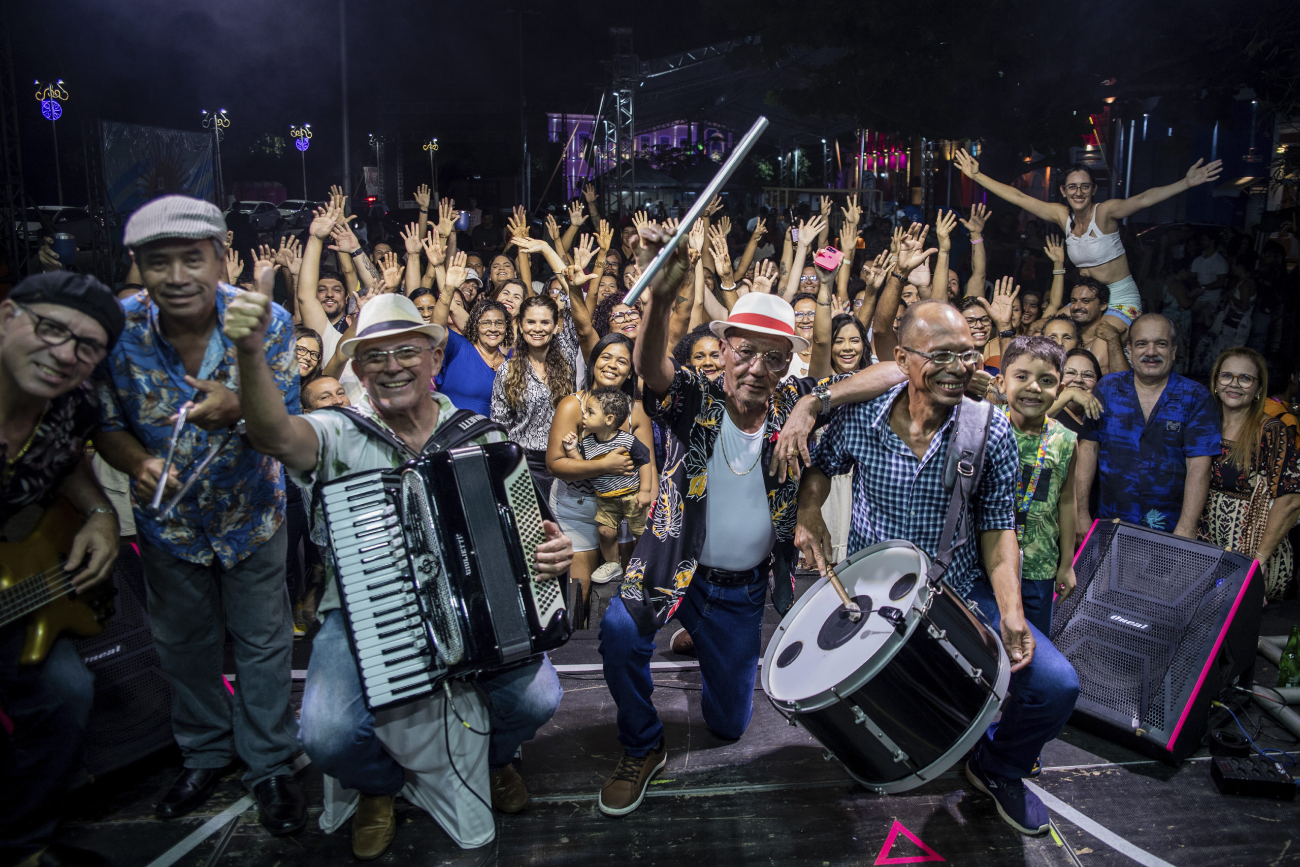 Circuito Penedo de Cinema anima público com rica programação musical e reforça relevância cultural