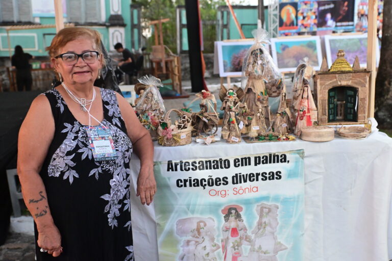 Feira de Empreendedores Culturais valoriza artesanato e educação ambiental no Circuito Penedo de Cinema