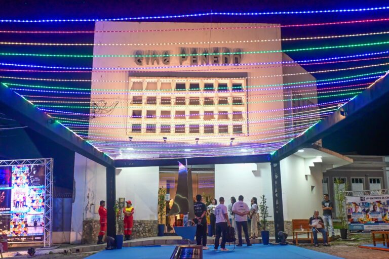 Com sala cheia, Festival Universitário tem noite de estreia no Circuito Penedo de Cinema