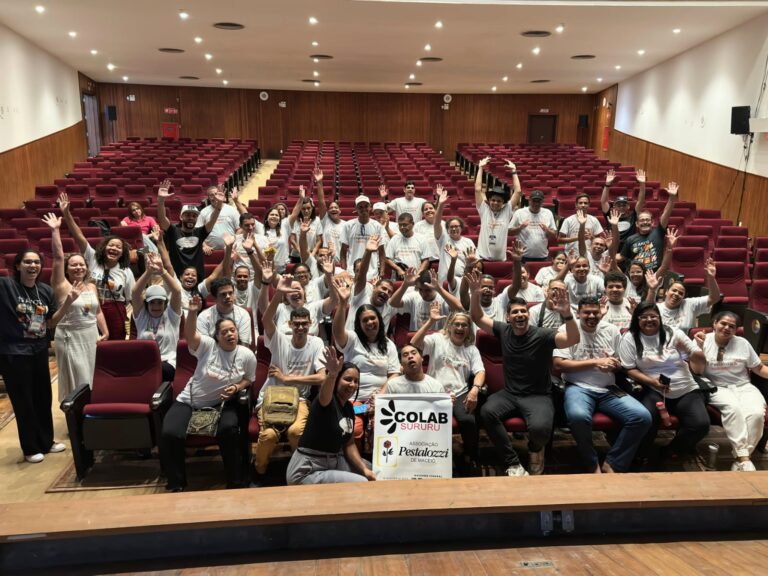 Cinema e inclusão: Alexandre Barillari recebe grupo da Pestalozzi de Maceió